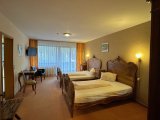 Doppelzimmer mit Teppichboden