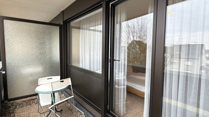 Renditepaket - 12 möblierte Eigentumswohungen bzw. 24 Zimmer in gepflegtem Mehrfamilienhaus