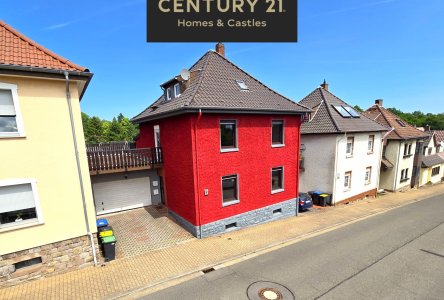 Frontansicht des Hauses 
