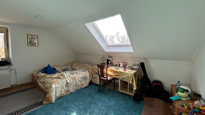 Perfektes Zuhause für Familien mit viel Platz und individuellen Möglichkeiten. Oder Renditeobjekt