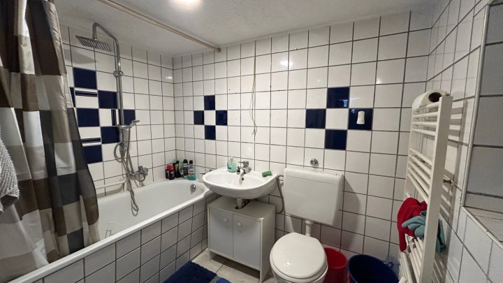 Perfektes Zuhause für Familien mit viel Platz und individuellen Möglichkeiten. Oder Renditeobjekt