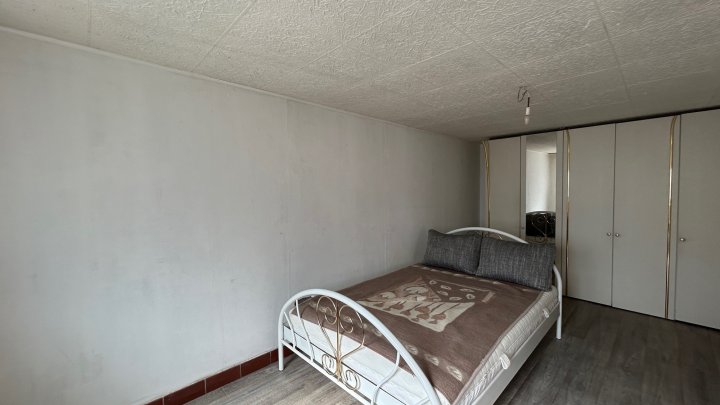 Perfektes Zuhause für Familien mit viel Platz und individuellen Möglichkeiten. Oder Renditeobjekt