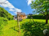 toller, komplett eingezäunter Garten