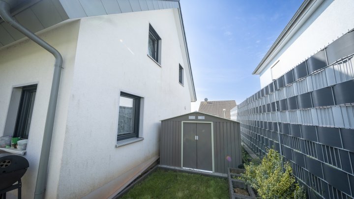 Ihr hochwertiges neues Zuhause in ruhiger Sackgasse