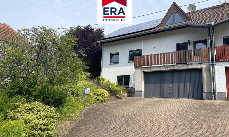 EINFAMILIENHAUS MIT PHOTOVOLTAIKANLAGE, RUHIGE LAGE, GROSSROSSELN-KARLSBRUNN
