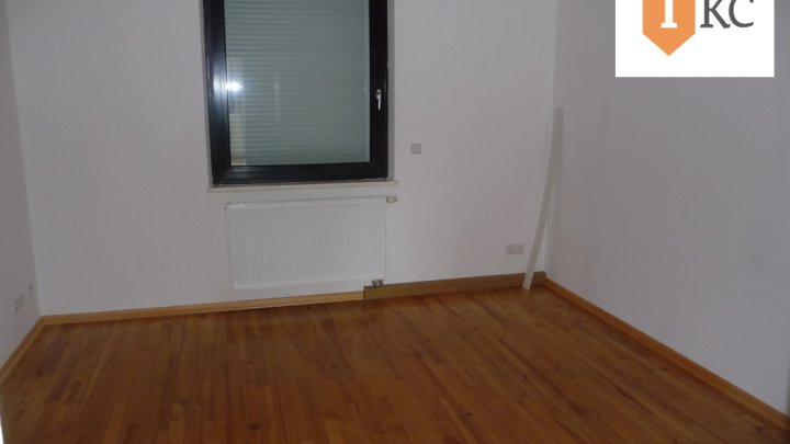 Neu !! Rendite-Objekt - Mehrfamilienhaus mit 6 vermieteten ETW - Völklingen !!

2011 energetisch saniert..