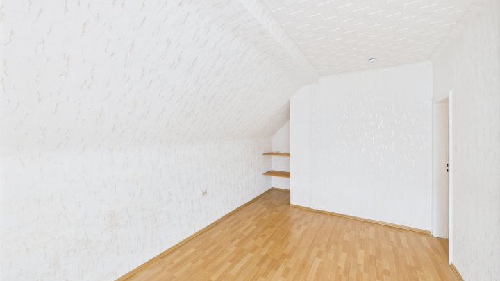 Freistehendes Siedlungshaus mit Charme in Saarlouis-Roden
