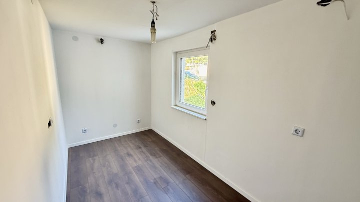 Neu renoviertes und freistehendes Einfamilienhaus mit großem Garten in Marpingen zu vermieten