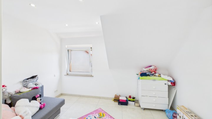 Einfamilienhaus mit 134 m² Wohnfläche und Fußbodenheizung – zentral in Riegelsberg!