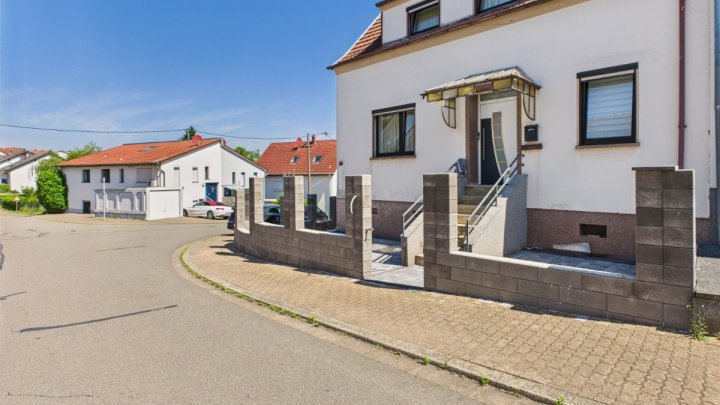 Einfamilienhaus mit 134 m² Wohnfläche und Fußbodenheizung – zentral in Riegelsberg!