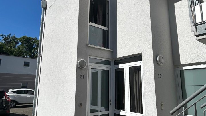 Attraktive 3-ZKB-Maisonette-Wohnung mit Terrasse und Stellplatz in Sbr.- Krenzelsberg zu verkaufen
