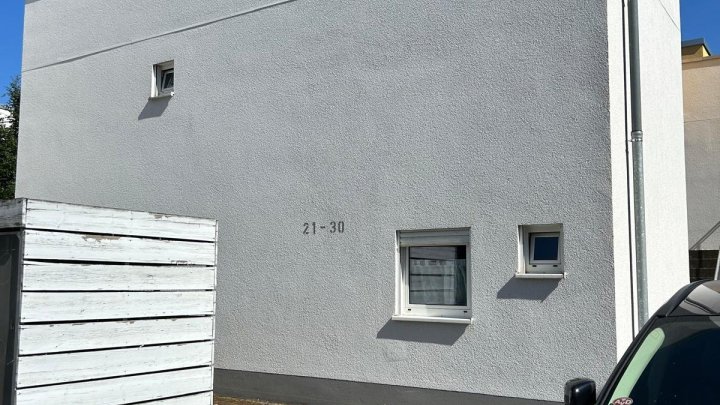 Attraktive 3-ZKB-Maisonette-Wohnung mit Terrasse und Stellplatz in Sbr.- Krenzelsberg zu verkaufen
