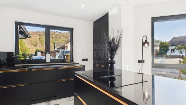 Große Luxuswohnung in Kirkel-Neuhäusel – Terrasse, Garage, 2 Bäder & 2 hochwertige Nutzräume