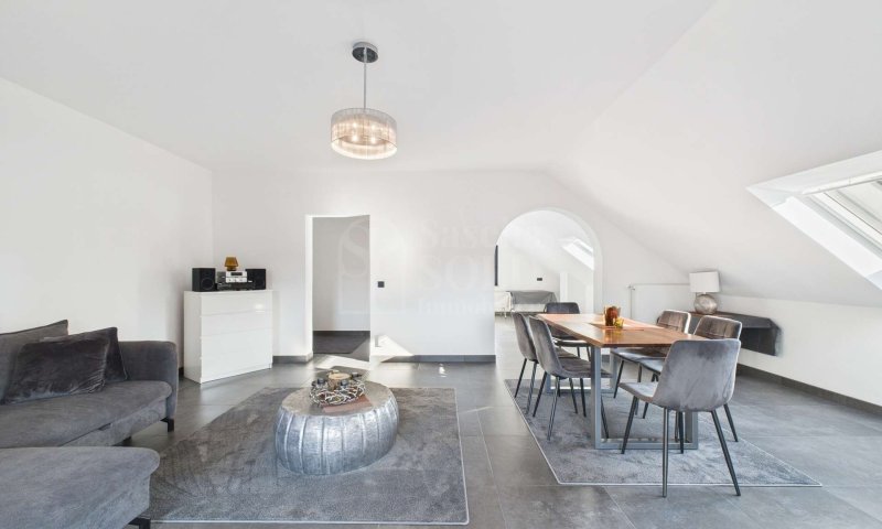 Sanierte Wohnung mit 4 Zimmer, Loggia und Stellplatz in Kirkel-Neuhäusel - Provisionsfrei