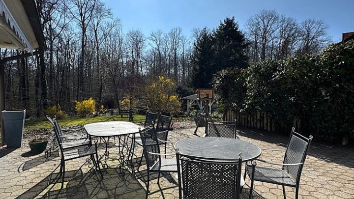 Großzügiges Familiendomizil in Waldrandlage in Bexbach