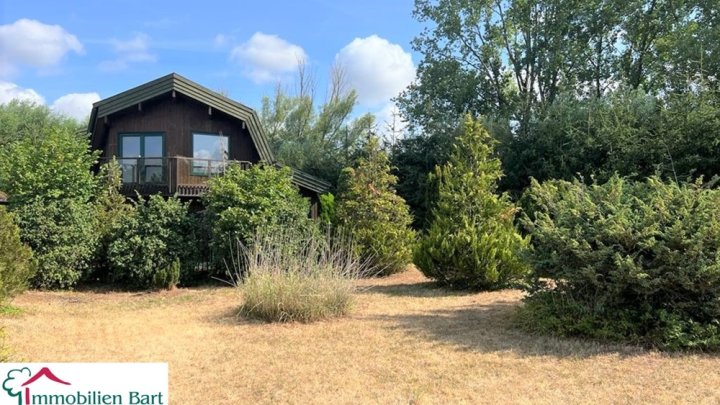 375 M² AUSSTELLUNG + BÜRO + WOHNHAUS AUF 40 AR