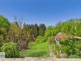 Garten mit Gartenhaus