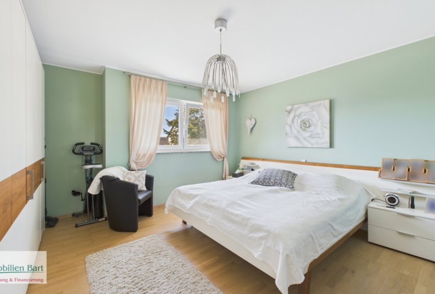 Schlafzimmer OG