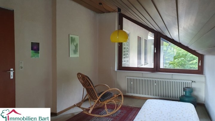 MERZIG: GROßZÜGIGES WOHNHAUS IN RUHIGER LAGE!