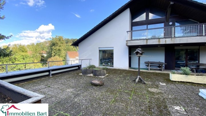 MERZIG: GROßZÜGIGES WOHNHAUS IN RUHIGER LAGE!