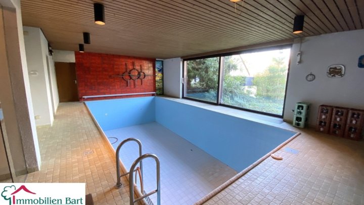 MERZIG: GROßZÜGIGES WOHNHAUS IN RUHIGER LAGE!