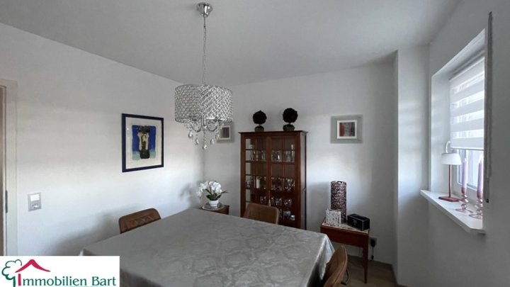 MERZIG-GIPSBERG: RENOVIERTES WOHNHAUS IN TOP LAGE! PROVISIONSFREI!