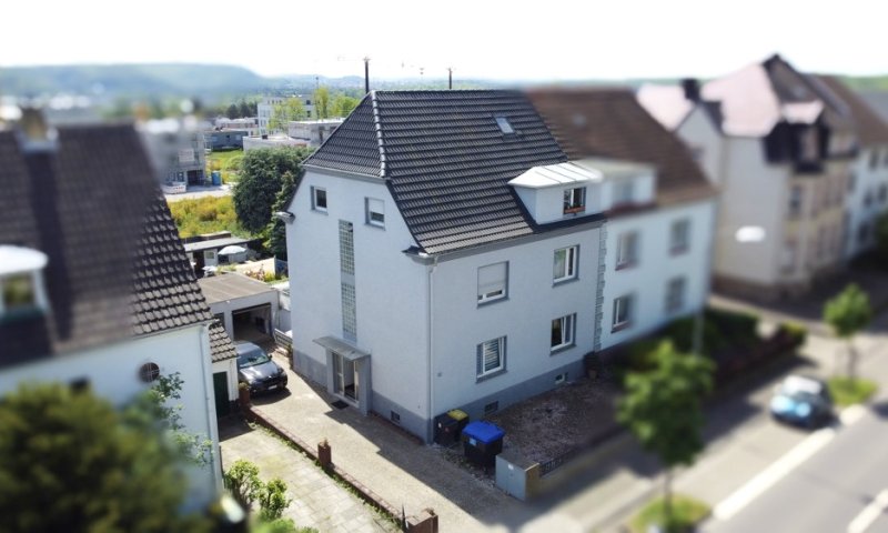 Mehrfamilienhaus in Toplage von Saarbrücken – 4 attraktive Einheiten