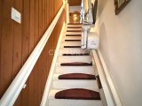 Treppe zum OG mit Lift