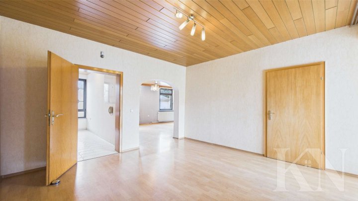 Geräumige Doppelhaushälfte in Köllerbach