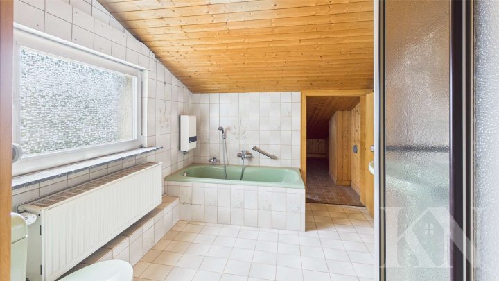 Geräumige Doppelhaushälfte in Köllerbach