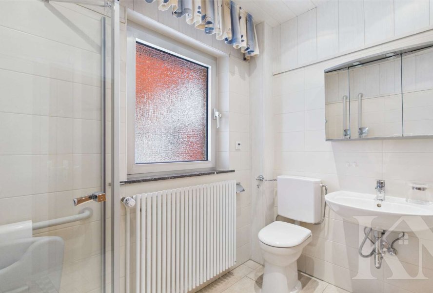 Badezimmer EG