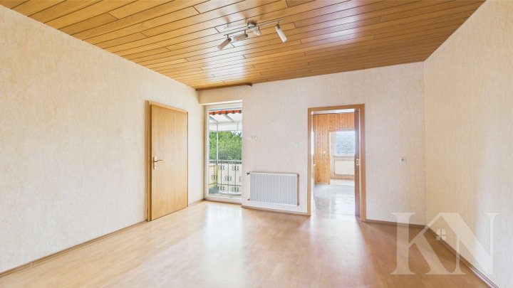 Geräumige Doppelhaushälfte in Köllerbach