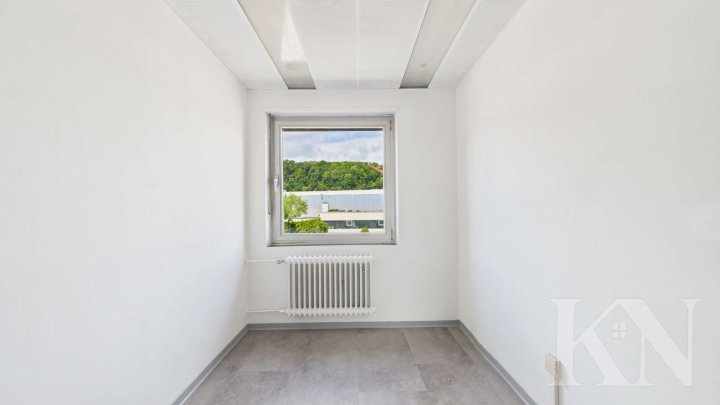 Bürofläche im Gewerbepark Neumühler Weg zu vermieten!