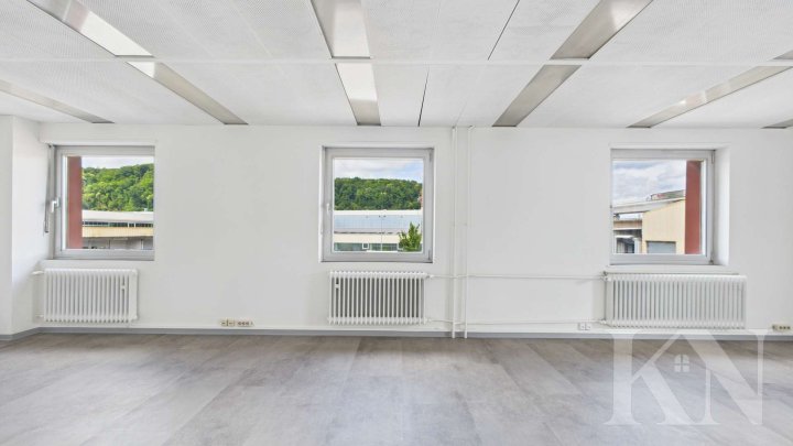 Bürofläche im Gewerbepark Neumühler Weg zu vermieten!