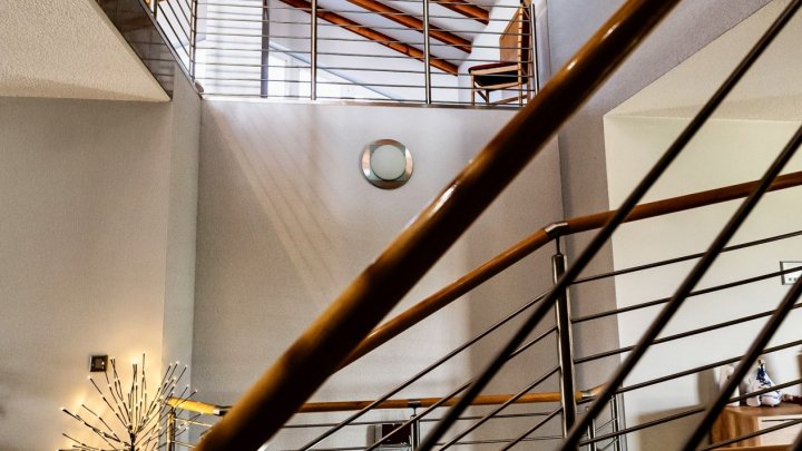 Luxus trifft Weitblick–Großzügiges Anwesen mit Einliegerwohnung, Pool & Wellnessbereich zu verkaufen