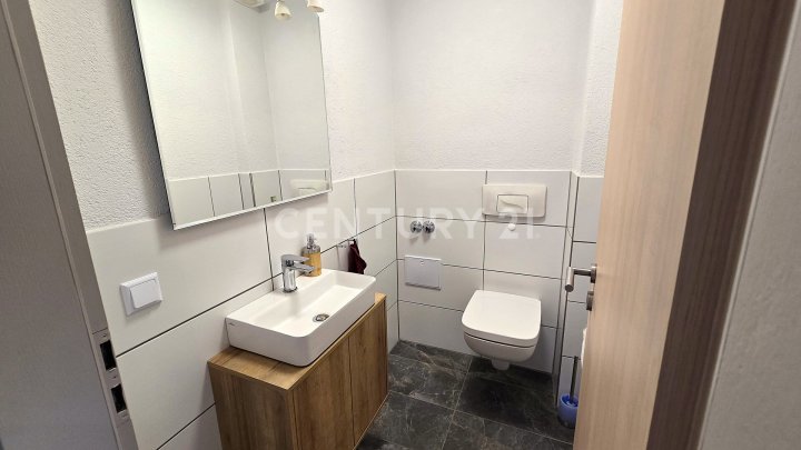 Neuwertige große ETW mit Balkon und Garten zum Sofortbezug in Top Lage, Sackgasse in Zweibrücken