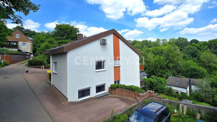 Neuwertige große ETW mit Balkon und Garten zum Sofortbezug in Top Lage, Sackgasse in Zweibrücken