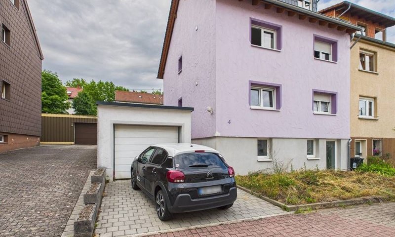 Kernsaniertes Mehrfamilienhaus mit 3 vermieteten Einheiten in Elversberg – solide Kapitalanlage !