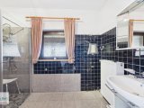 Badezimmer EG