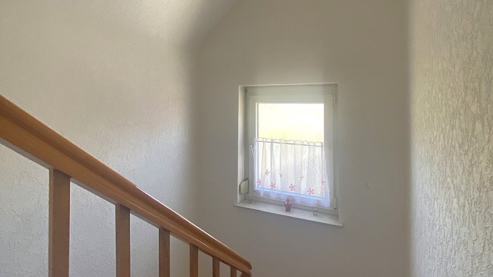 RESERVIERT-EIN,- BIS ZWEIFAMILIENHAUS, MEHRGENERATIONENHAUS, RUHIGE NEBENSTRASSE, IN RIEGELSBERG