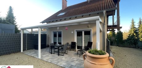 überdachte Terrasse