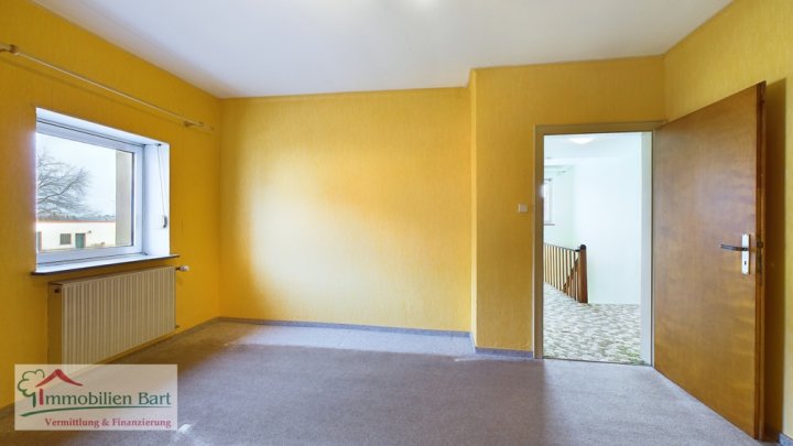 ZENTRAL UND RUHIG: 164 M² WOHNHAUS MIT POTENZIAL!