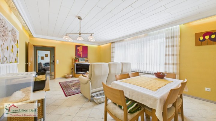 PLATZ FÜR IHRE WOHNTRÄUME - 147 M² WOHNHAUS MIT GARTEN UND AUSBAUOPTIONEN