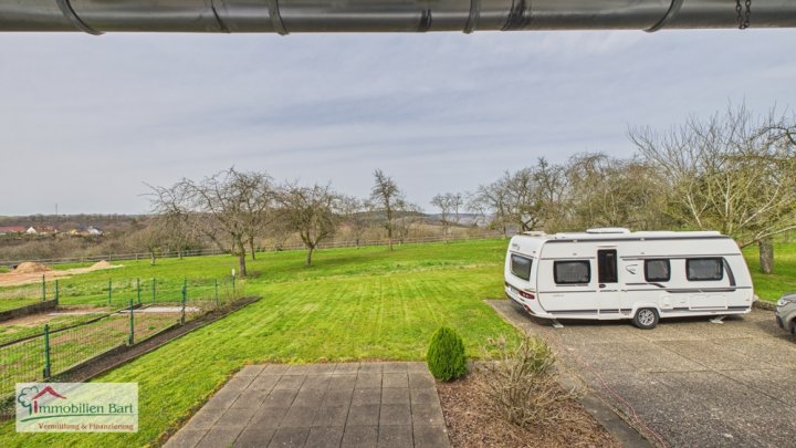 PLATZ FÜR IHRE WOHNTRÄUME - 147 M² WOHNHAUS MIT GARTEN UND AUSBAUOPTIONEN