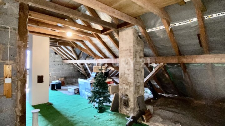 1-2 Familienhaus mit viel Platz für Ihren Wohntraum