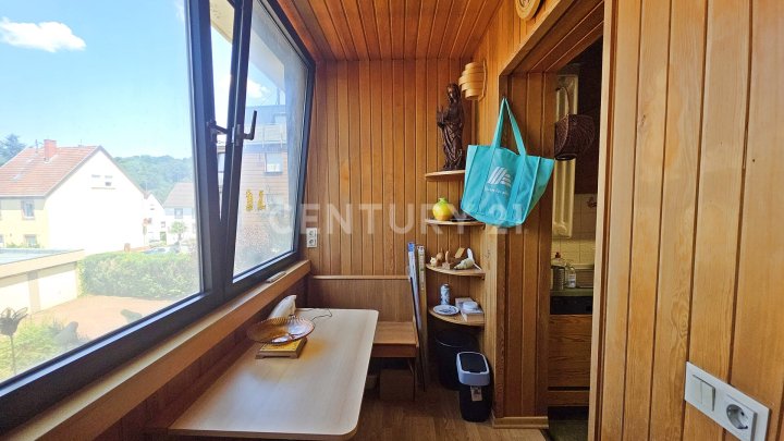 Helle 3-Zimmer-Eigentumswohnung mit Südbalkon Wintergarten & Garage! Ruhiges Wohnen in Dudweiler Süd