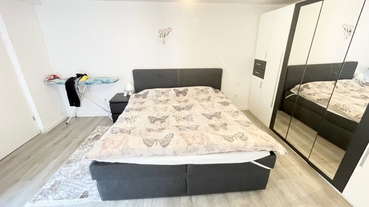 Familienfreundliches Zuhause mit Garten und Stellplatz