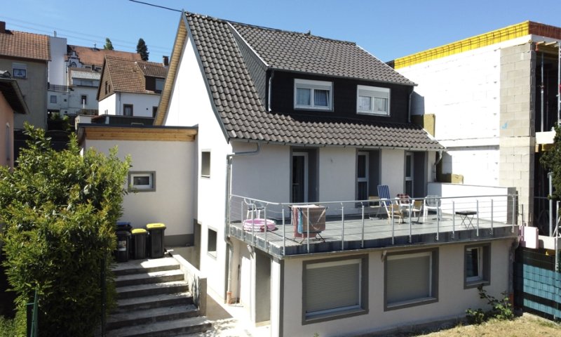Saniertes Einfamilienhaus mit Einliegerwohnung und zusätzlichem Grundstück in ruhiger Lage von Quierschied