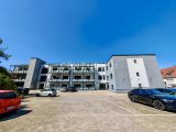 Außenansicht mit hochwertigem Balkon