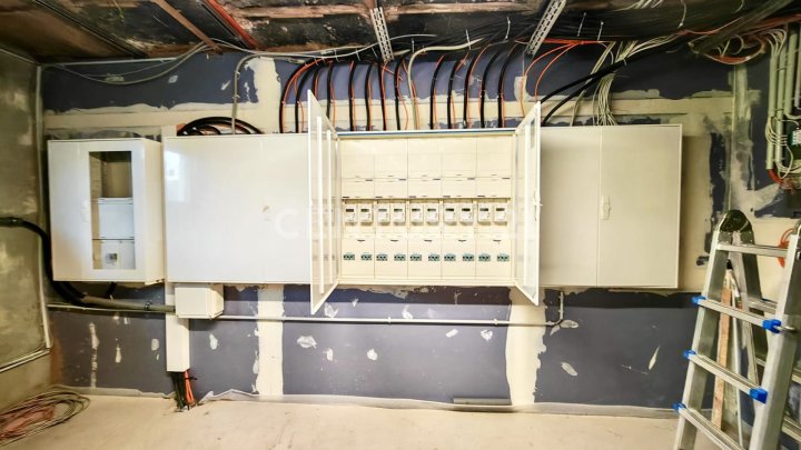 7 KERNSANIERTE WOHNUNGEN VON 76-112M², ENERGIEAUSWEIS A MIT 7 STELLPL. W17